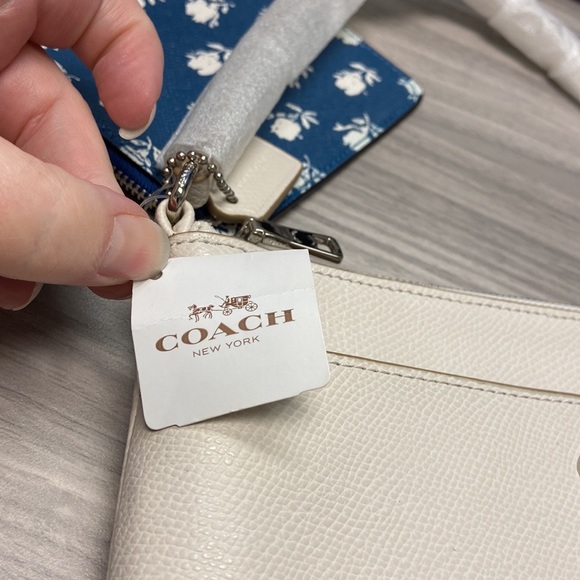 Coach Mini Shoulder Bag and Zippered Pouch Set - Picture 11 of 16